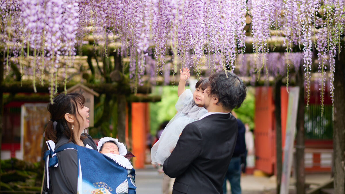 お宮参り橿原市_フォトスタジオワタナベ(渡辺写真館)奈良橿原店_神社への産着レンタル